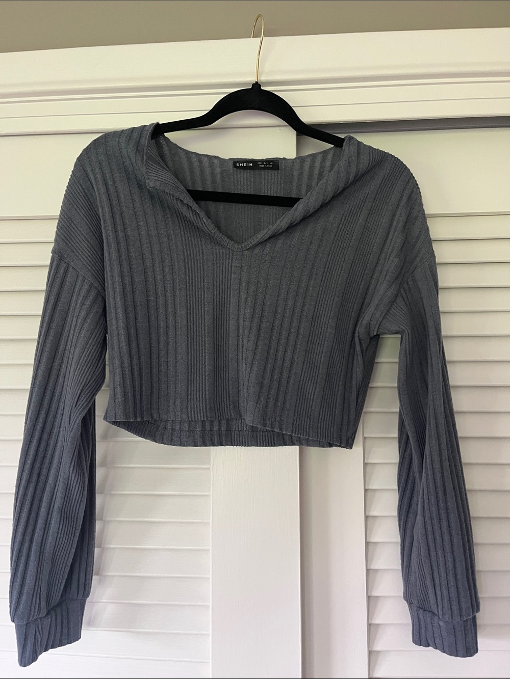 SHEIN Charcoal Ribbed Cropped Hoodie